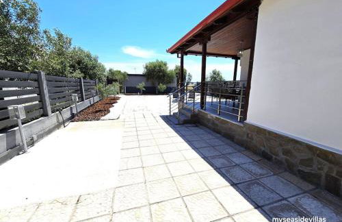 Summertime Villa just 90meters from the sea! - Foto 17