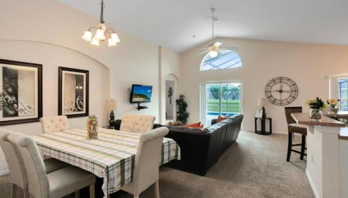 Beautiful 4 Bedroom 3 Bathroom pool & spa Villa villa - Foto 4