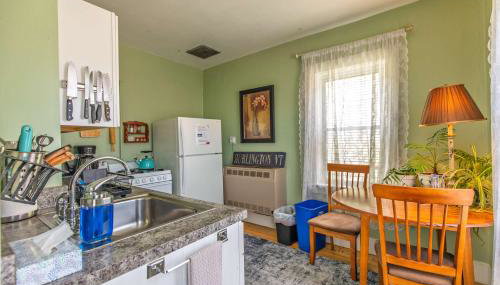 Centrally Located With Lake Views - Foto 4