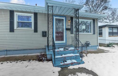 Lovely PET FRIENDLY three bedroom in desirable Urbandale Location! 3 Home by RedAwning - Foto 76