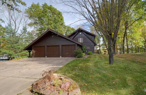 Rice Lake Cabin Retreat with Red Cedar Lake Access! - Foto 43