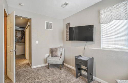 Hot Tub Retreat Near Fort Carson - Foto 16