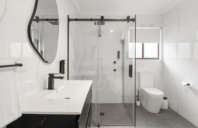 Montblu at Echo Point - Photo 71