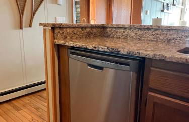 Snowcrest Condo Walking Distance to Slopes - Foto 12