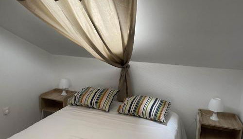 Les Gîtes de Monthermé La Maison authentique du centre historique - Foto 3