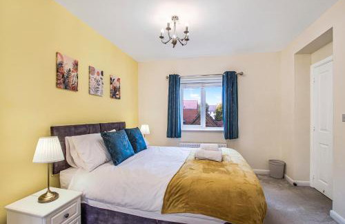 4Bed 3 Bath Home I Sleeps 7-9 I Family & Contractors I Parking - Foto 9