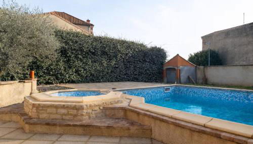 Villa L'Oasis du Rhône & Piscine privée - Foto 2, Garden