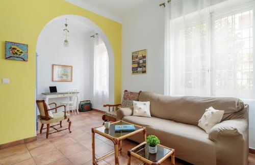 Maikran Standard Cozy Urban Stay - Photo 13