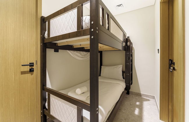 Maison Privee - Tranquil Living with Golf Course Vws in Dubai Hills - Photo 14