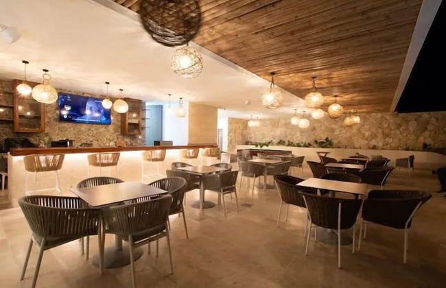 SIELA Beachfront Apartment-Ground Floor - Photo 30