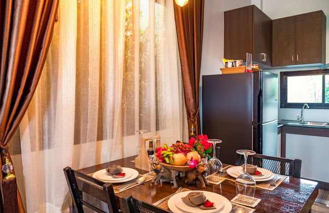 KG Private Pool Villas Soi Nine - Photo 10