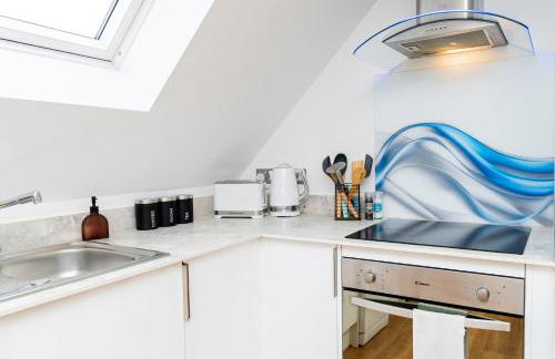 Contemporary 2-Bed Penthouse Central Stay! - Foto 5