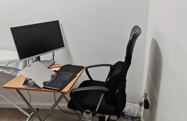 Beautiful 1-bed Apartment in Croydon-free Parking - Foto 16