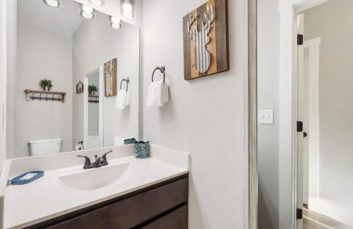 A Birds Eye Bridge View - 5 BDR with Private Hot Tub - Foto 46