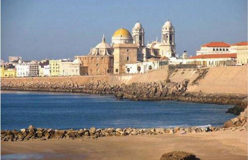 Romántica vista al paseo marítimo de Cádiz - Photo 40