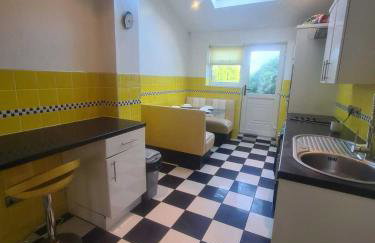 Blyth two bed exec apartment - Foto 9