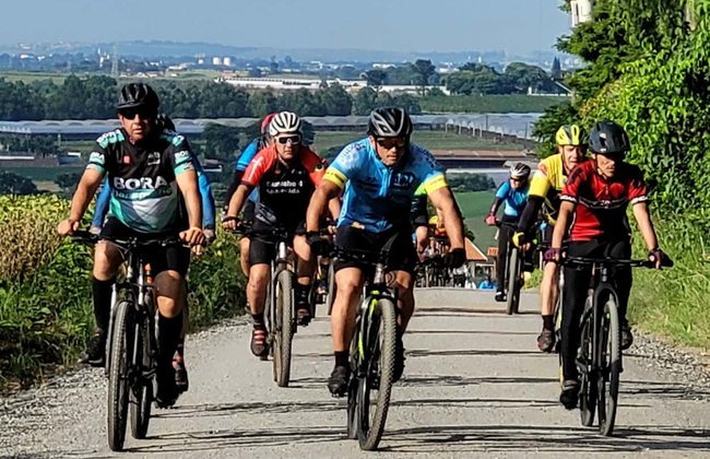 Tour de bicicleta por Holambra - Foto 3