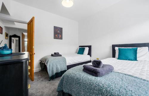 No24Sandbach - Home from Home - Exclusive Dog Friendly House & Garden - Photo 37