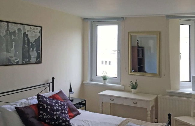 Bright, Spacious 2 Bedroom Apartment in Stockbridge - Foto 2