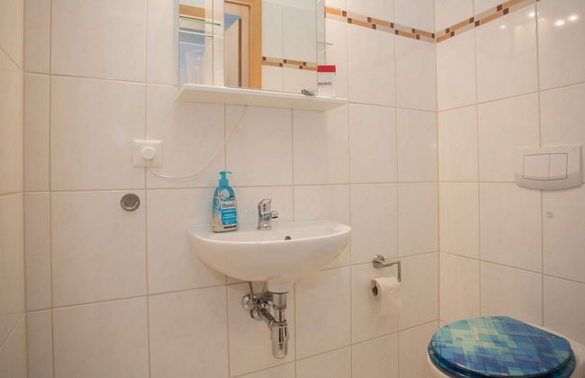 Bright Flat in Neuastenberg With Terrace - Foto 15