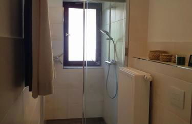 Schöne 120-qm-Ferienwohnung - Sonnenterrasse - Stadtgrenze Lübeck - Foto 13