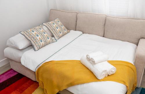 Luxury Oasis in Culver City! Free parking and Jacuzzi - Foto 50