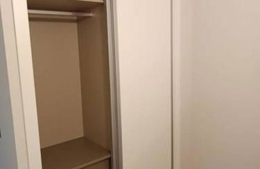 ¡Al lado de la Clínica Oftalmológica Vega! - Foto 38