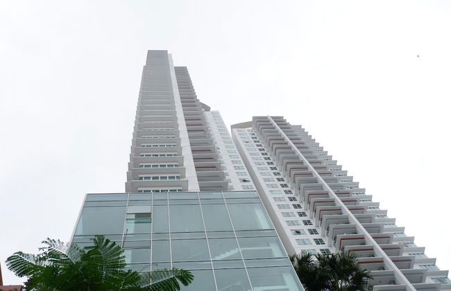 Pinnacle Tower - Photo 1