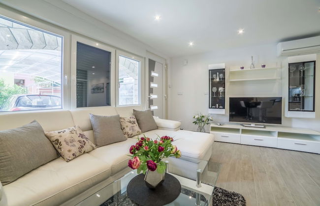 Apartments Milenka - Photo 5