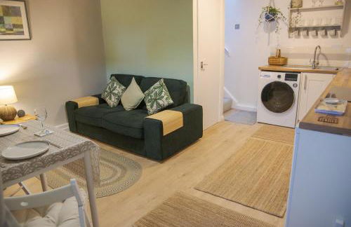 Little Thornsett - Photo 4