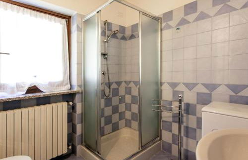 Apartment in Netro with Balcony and Views - Foto 21