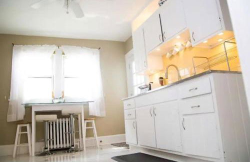 Stamford Bohemian by HarborPoint Downtown &Train - Photo 58