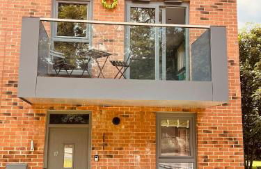 Cheerful 2-bed townhouse in Wakefield with parking - Foto 15