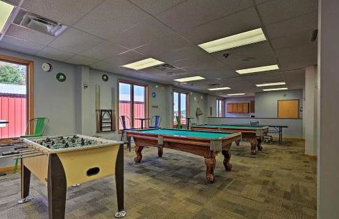 Lakefront Cabin Pvt Beach and Dock - Sunset Marina - Foto 40