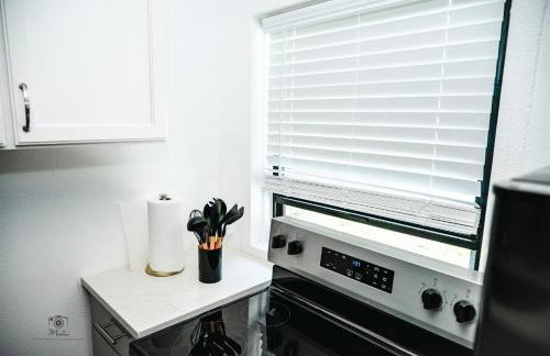 KLIZZ Suites - Photo 12