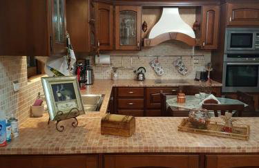 HoneyHouse - Photo 41