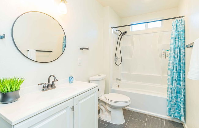 Elegant Comfort on Historic Route 66 Attractions - Foto 17