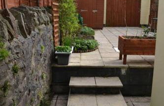 Entire 3 bedroom house near Caerphilly station - Foto 2