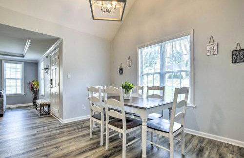 Welcoming Abode with Yard about 1 Mi to Dtwn Apex! - Foto 8