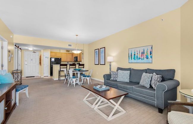 Palms Resort - Photo 25