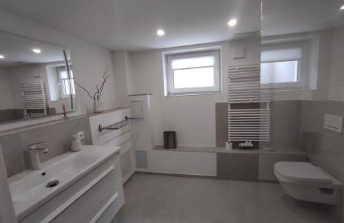 FERIENWOHNUNG TRAUMBLICK - Familienfreundlich - Handwerker willkommen - Foto 6