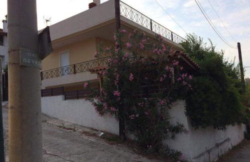 Relaxing family house with garden in Avra, Rafina - Foto 11