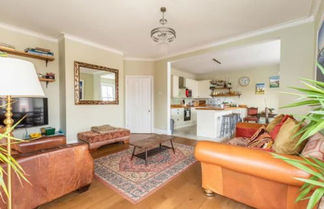 Host Stay Cabbell Towers - Foto 8