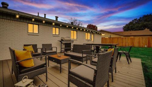 Upscale 3BR 2B Cozy Home with Pool & Grill - Foto 2