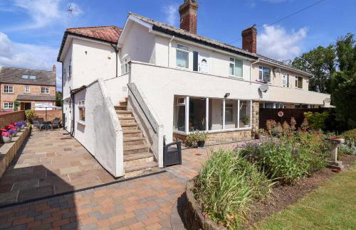 3 Springhaven - Photo 1