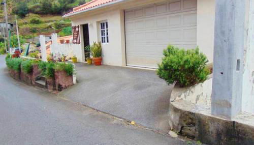 Charming house in Machico with mountain view and garden - Foto 1