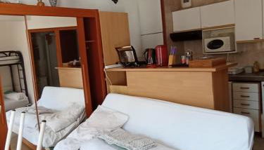 STUDIO 5 personnes N7 LUZ SAINT SAUVEUR draps et serviettes fournis - Foto 2