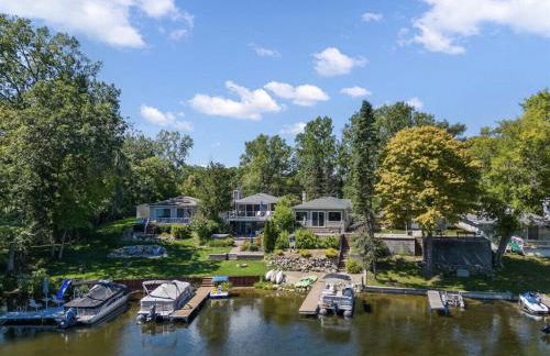All Sports Lake House on Lake Orion! - Foto 1