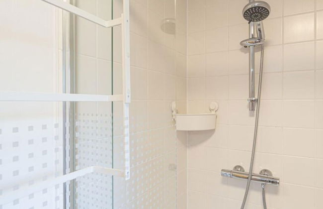 Quiet Villa with Hot Tub & Sauna - Foto 18