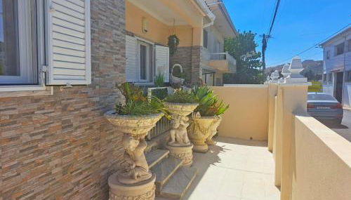 Moradia T2 com vista para a serra - Alverca - Foto 2